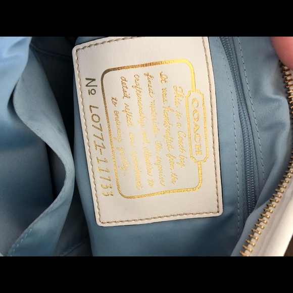 Coach Purse - Picture 4 of 5